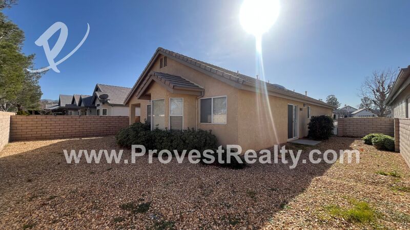 2 Bed, 2 Bath Home in Wyndham Rose 55+ Senior Community! property image