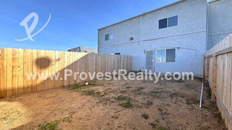 Spacious 3 Bed, 2 Bath Apple Valley Townhome!! property image