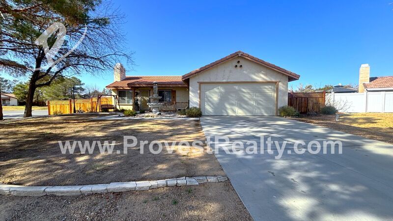 Beautiful 2 Bed, 2 Bath Apple Valley Home!! property image