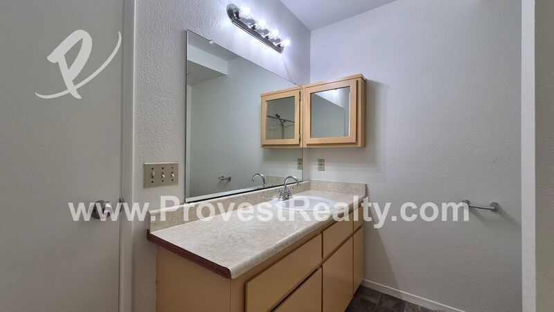 Cute and Cozy 2 Bed, 1 Bath Hesperia Home!! property image