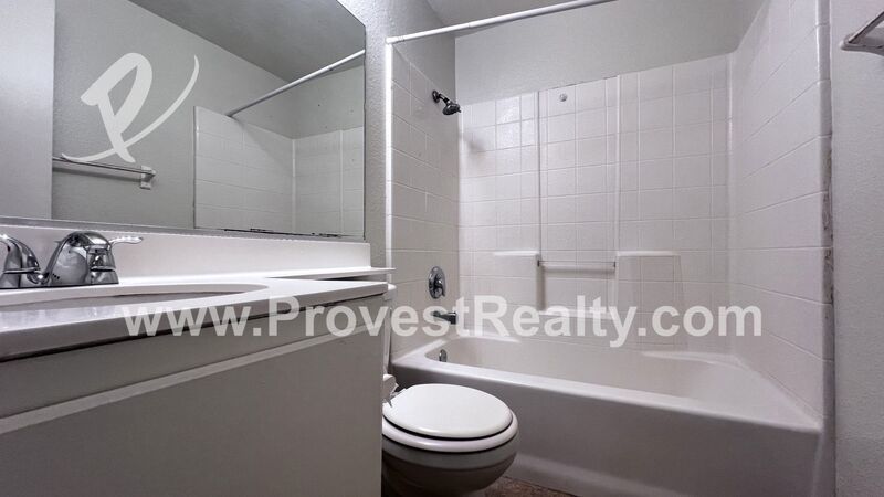 Bright and Inviting 4 Bedroom, 2 Bathroom Adelanto Home!! property image