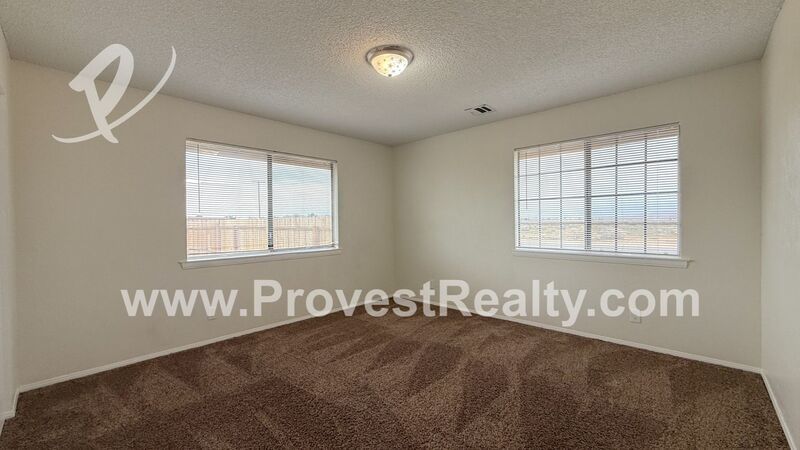 3 Bed, 2 Bath Apple Valley Home!! property image