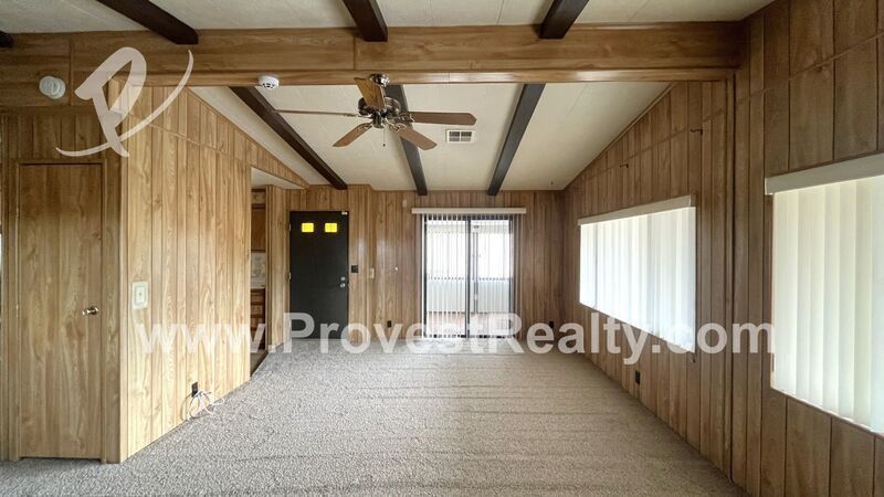 Cozy 2 Bedroom, 2 Bathroom Victorville Home with a Golf Course View!!! property image
