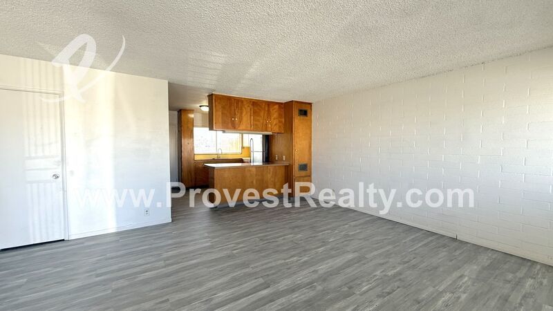 2 Bed, 1 Bath Apple Valley Apartment!!! property image