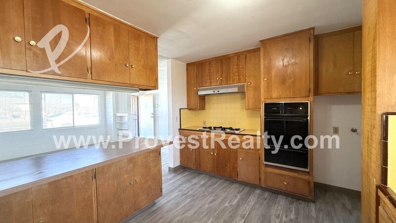 2 Bed, 1 Bath Apple Valley Apartment!!! property image