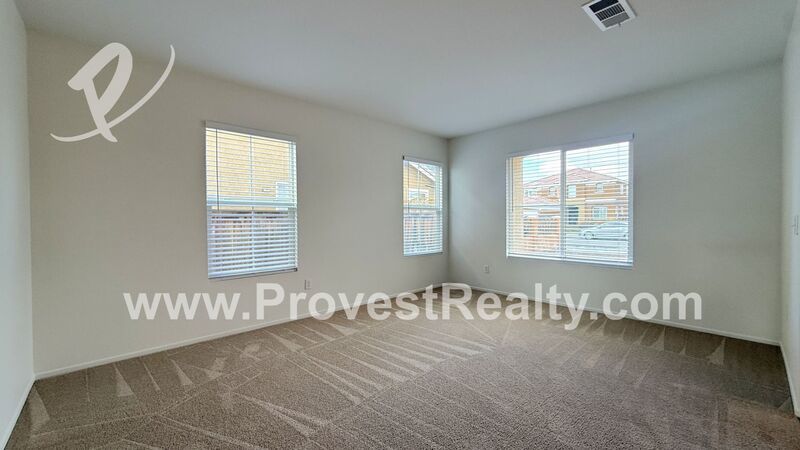 Beautiful 4 Bed, 2.5 Bath Oak Hills Home! property image