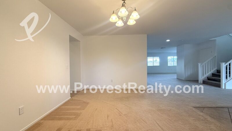 Beautiful 4 Bed, 2.5 Bath Oak Hills Home! property image