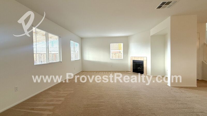 Beautiful 4 Bed, 2.5 Bath Oak Hills Home! property image