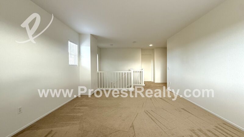 Beautiful 4 Bed, 2.5 Bath Oak Hills Home! property image