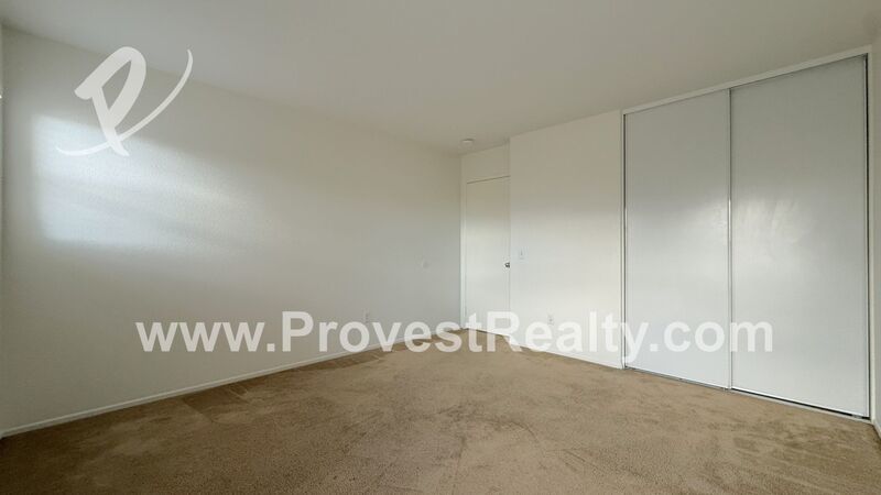 Beautiful 4 Bed, 2.5 Bath Oak Hills Home! property image