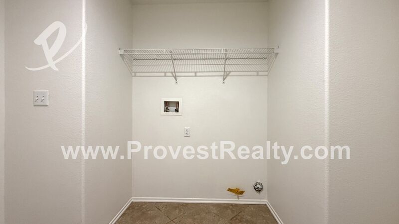 Beautiful 4 Bed, 2.5 Bath Oak Hills Home! property image