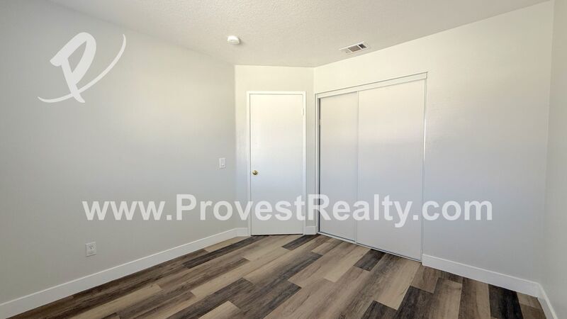 Beautiful 3 Bedroom, 2 Bathroom Home In Victorville! property image