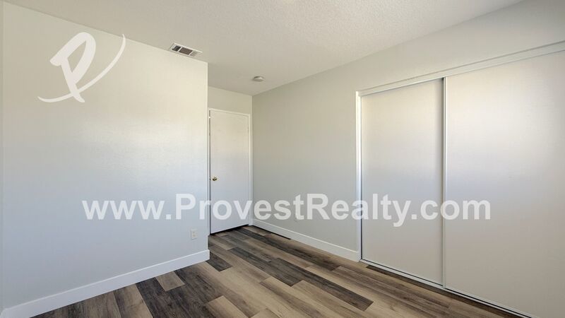 Beautiful 3 Bedroom, 2 Bathroom Home In Victorville! property image