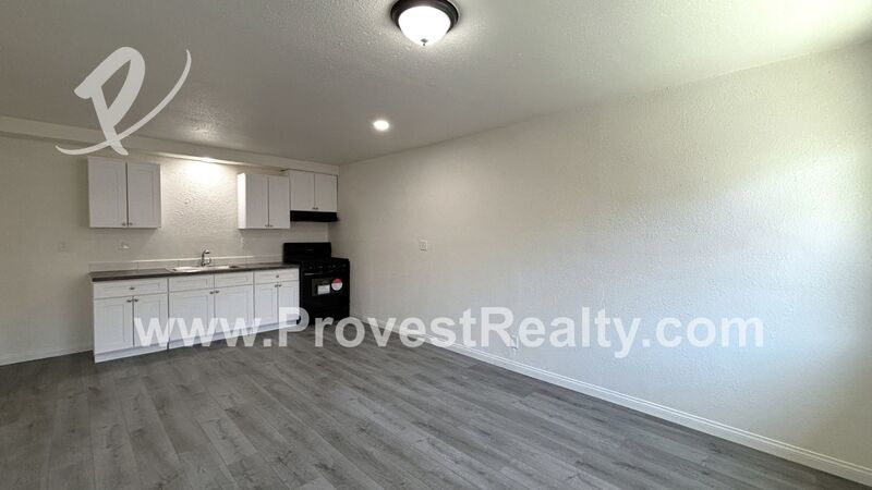 Freshly Modernized 1-Bed, 1-Bath Apartment in Adelanto!! property image