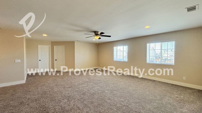 Amazing 7 Bed, 4.5 Bath Victorville Home with Loft!!! property image