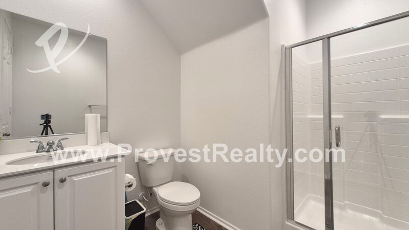 Beautiful 4 Bedroom, 3 Bathroom Victorville Home with SOLAR!! property image