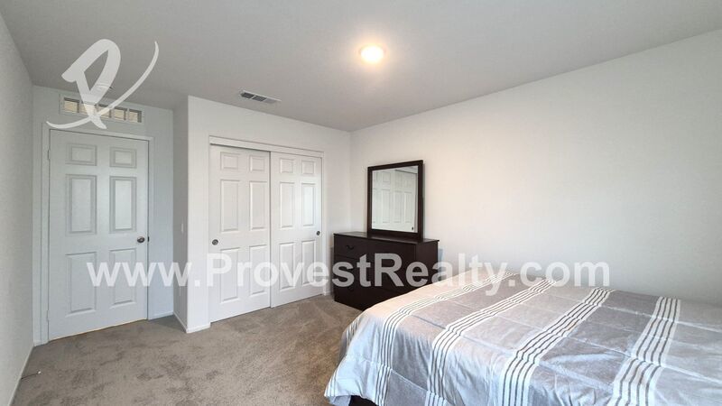 Beautiful 4 Bedroom, 3 Bathroom Victorville Home with SOLAR!! property image