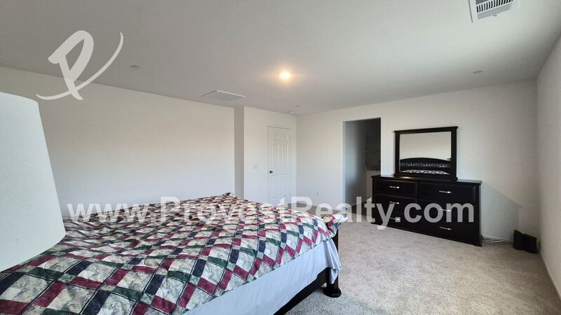 Beautiful 4 Bedroom, 3 Bathroom Victorville Home with SOLAR!! property image