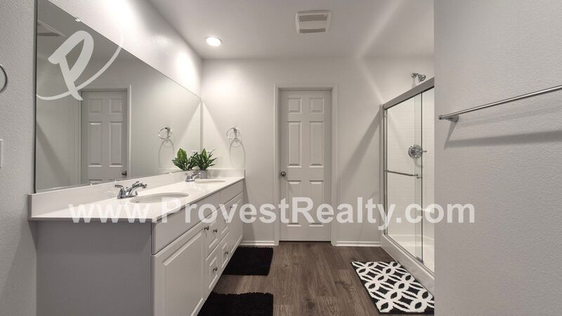 Beautiful 4 Bedroom, 3 Bathroom Victorville Home with SOLAR!! property image