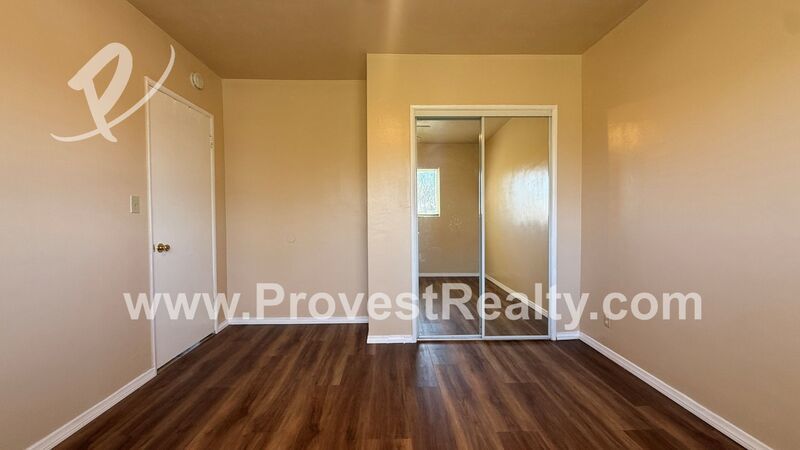 Charming 2 Bedroom, 1 Bathroom Hesperia Home w/ Bonus Room!!! property image