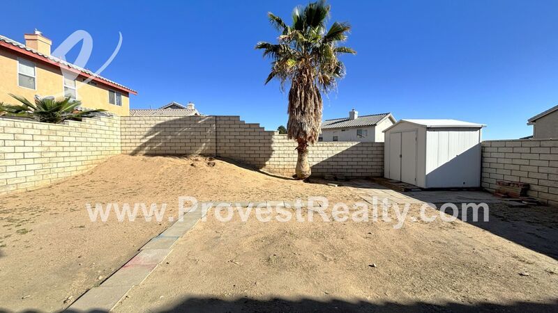 Cozy 3 Bed, 2.5 Bath Victorville Home!!! property image