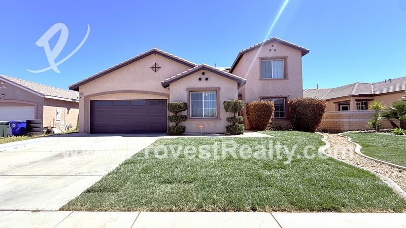 Spacious 2-Story, 5 Bed, 4 Bath Victorville Home w/ SOLAR!!! property image