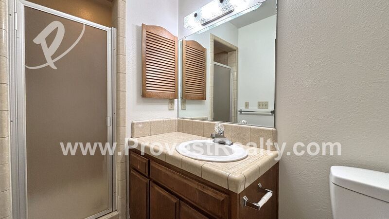 Spacious 2 Bed, 2 Bath Apple Valley Apartment!! property image