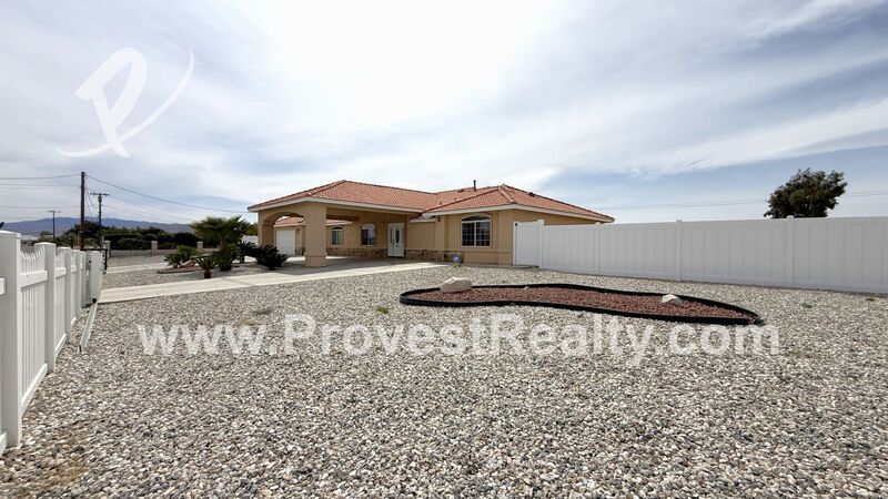 Spacious 4 Bed, 3 Bath Hesperia Home!!! property image