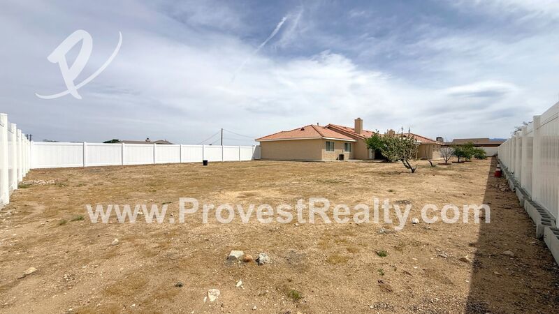 Spacious 4 Bed, 3 Bath Hesperia Home!!! property image