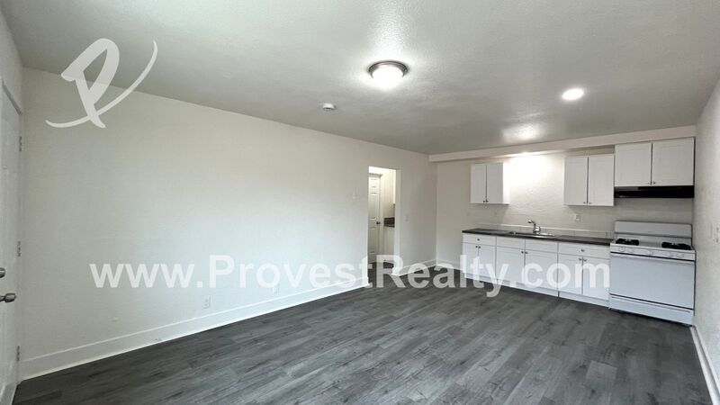 Freshly Modernized 1-Bed, 1-Bath Apartment in Adelanto!! property image