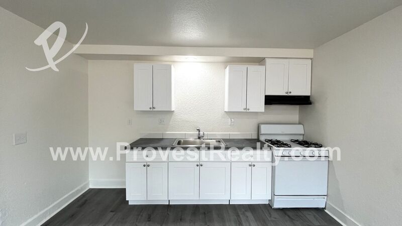 Freshly Modernized 1-Bed, 1-Bath Apartment in Adelanto!! property image