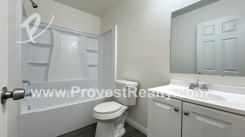 Freshly Modernized 1-Bed, 1-Bath Apartment in Adelanto!! property image