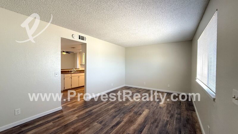 Spacious 3 Bed, 2 Bath Apple Valley Townhome!! property image