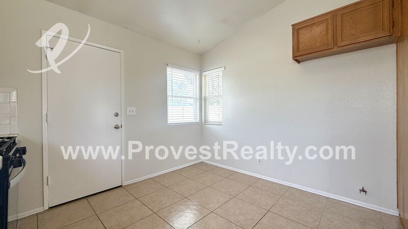 Charming 3 Bedroom, 2 Bathroom Hesperia Home!!! property image