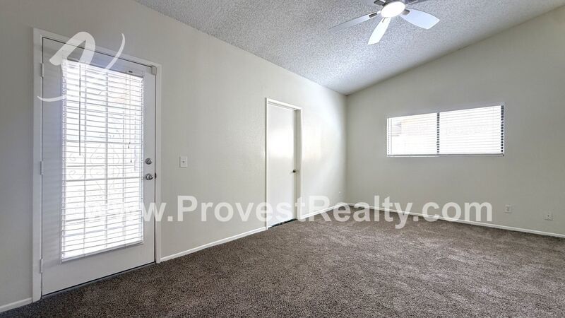 Charming 3 Bedroom, 2 Bathroom Hesperia Home!!! property image