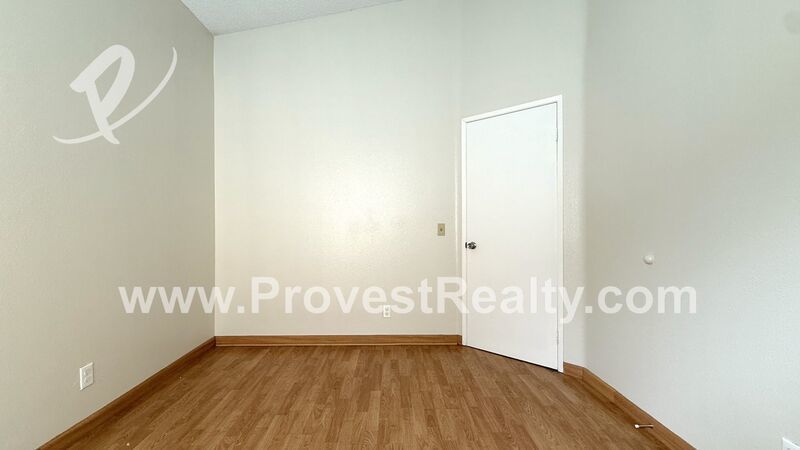 Charming 3 Bedroom, 2 Bathroom Hesperia Home!!! property image