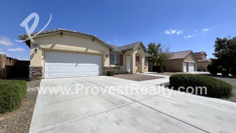 Beautiful 4 Bed, 2 Bath Hesperia Home!! property image