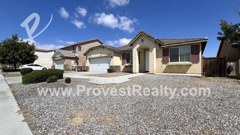 Beautiful 4 Bed, 2 Bath Hesperia Home!! property image