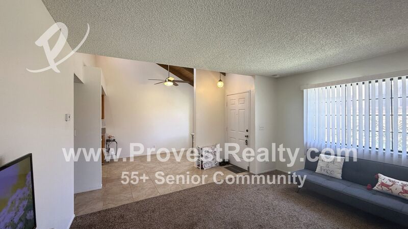 Beautiful 2 Bedroom, 1.5 Bathroom Home in Jess Ranch 55+ Senior Community! property image