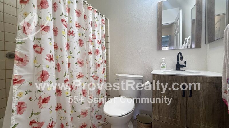 Beautiful 2 Bedroom, 1.5 Bathroom Home in Jess Ranch 55+ Senior Community! property image