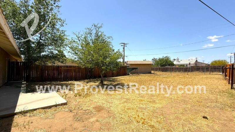 Cozy 2 Bed, 1 Bath Apple Valley Apartment! property image