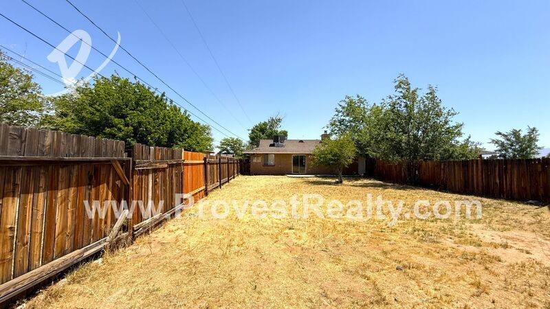 Cozy 2 Bed, 1 Bath Apple Valley Apartment! property image