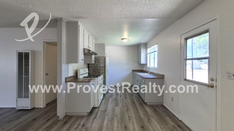 Cute and Cozy 4 Bed, 2 Bath Home In Hesperia!!! property image