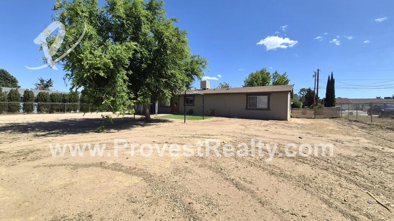 Cute and Cozy 4 Bed, 2 Bath Home In Hesperia!!! property image