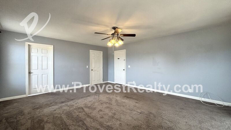 Charming 3 Bed, 2 Bath Apple Valley Home w/ Bonus Room!! property image