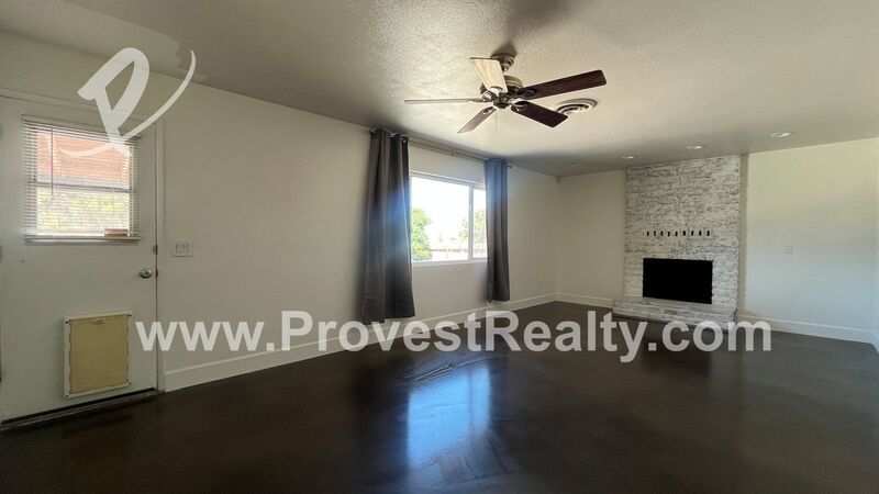Beautiful 3 Bedroom, 2 Bathroom Hesperia Home with Solar Included!! property image