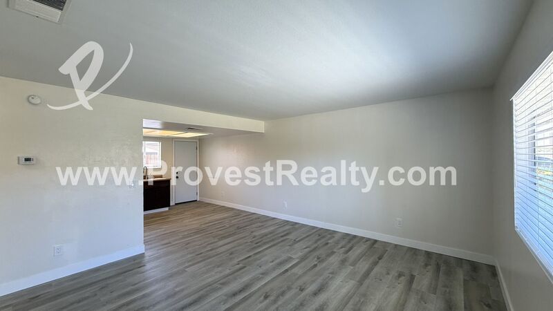 Well Maintained 2-bed, 1-bath Apartment in Apple Valley! property image