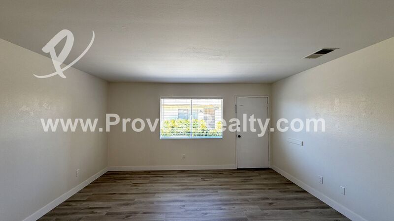 Well Maintained 2-bed, 1-bath Apartment in Apple Valley! property image