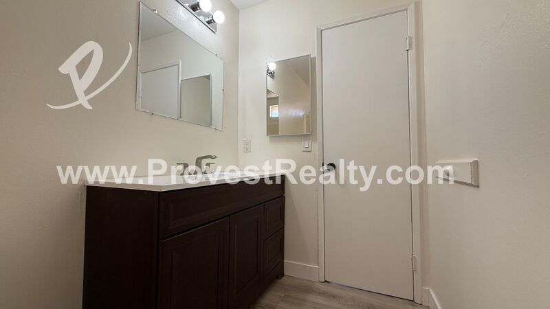 Well Maintained 2-bed, 1-bath Apartment in Apple Valley! property image