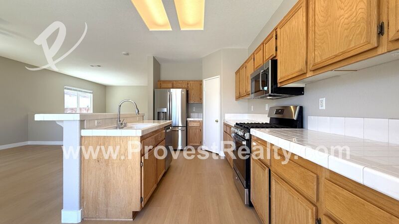 Beautifully Renovated 4 Bedroom, 2.5 Bathroom Victorville Home!!! property image